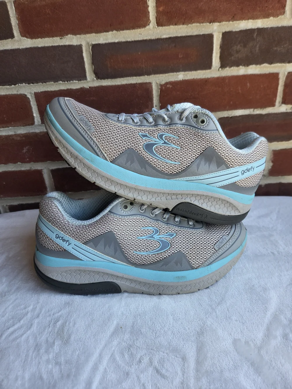 Gravity Defyer GDEFY VersoShock Walking Shoes Gray Blue Women's US 9